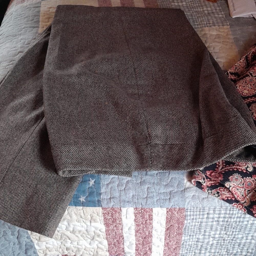 Gray Textured Skirt